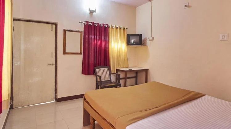 hotel-umang-non-ac-room