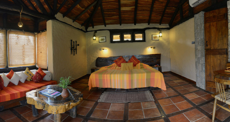 kanha-earth-lodge-room