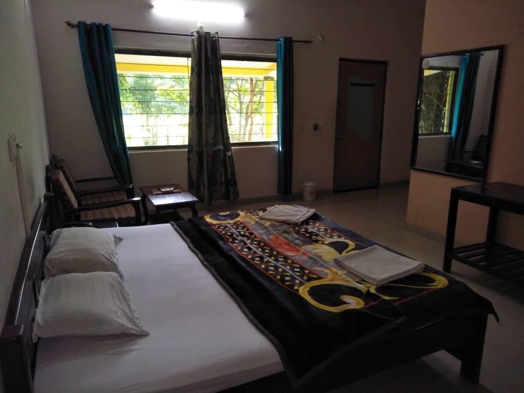 kanha-resort-room4