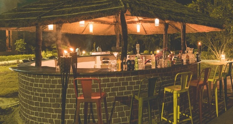 kusum-resort-outsidebar