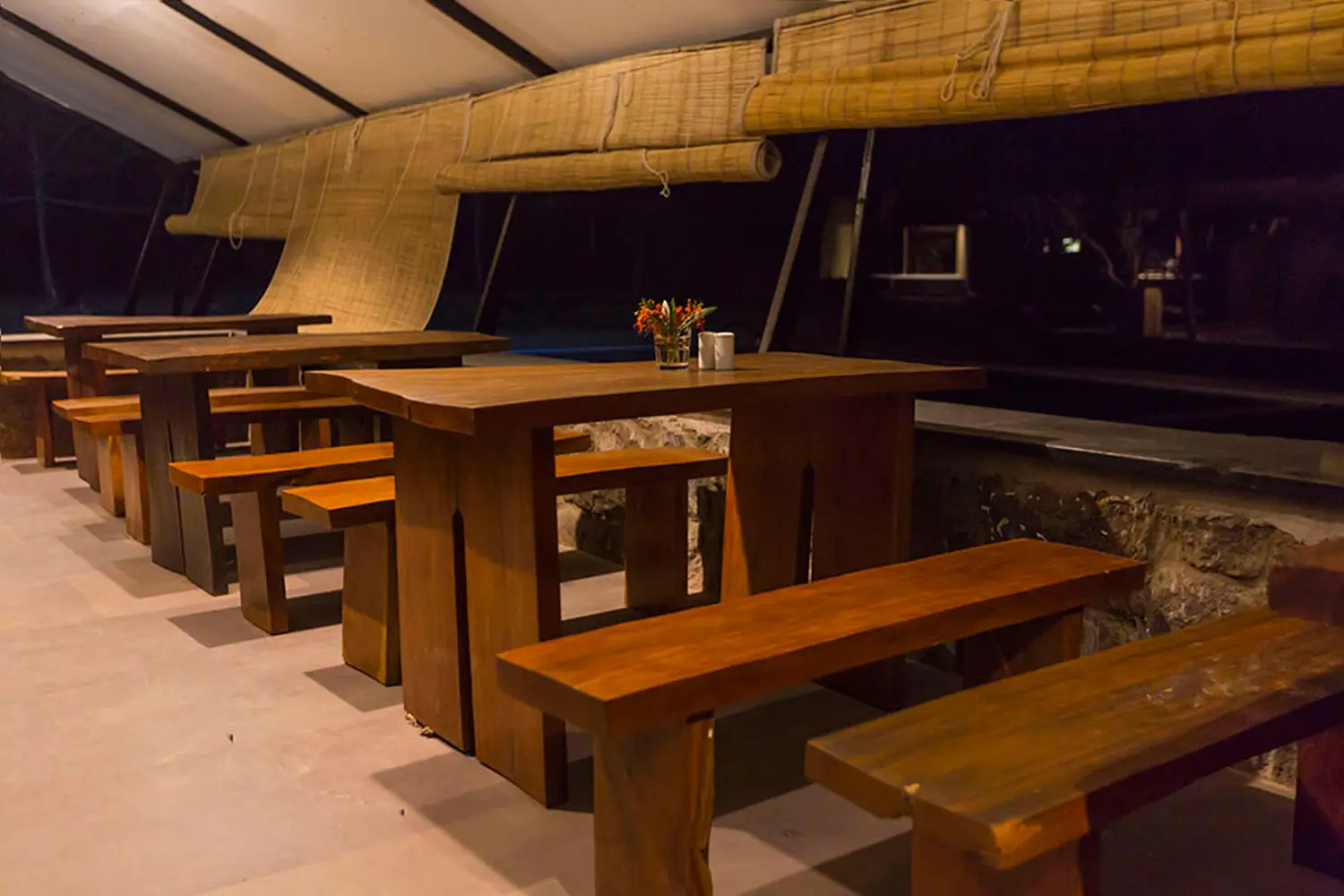 maati-jungle-lodge-dining