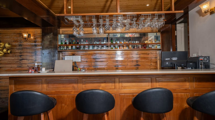 summit alpine hotel bar